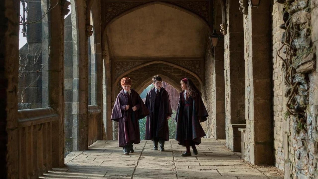 Harry Potter dizisinde çocuk oyuncu krizi: Çekimlerde kalite tartışması başladı