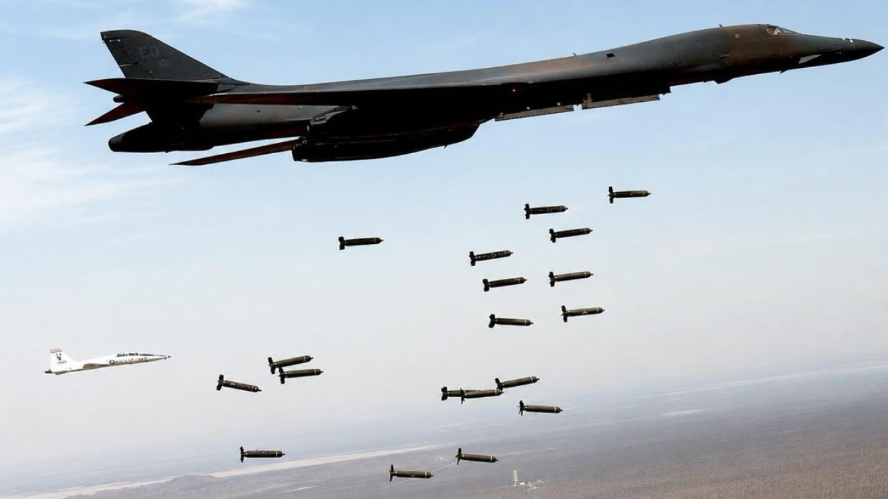 ABD, İran'da ilk kez B-1 bombardıman uçağını kullandı! Savaşta yeni aşama