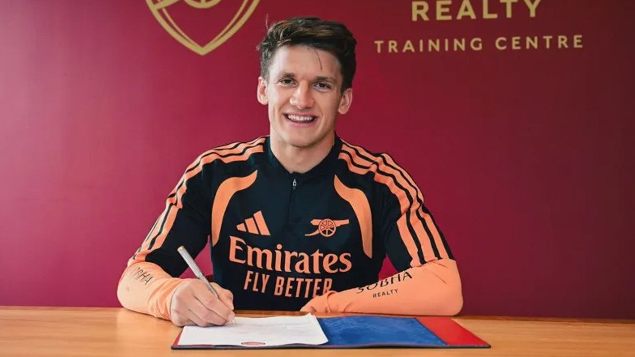 Arsenal’dan 40 milyon euroluk transfer! Christos Tzolis resmen açıklandı
