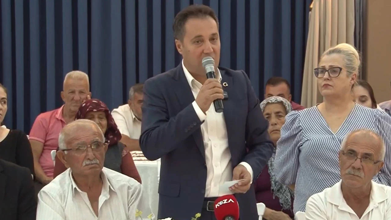 CHP'de istifa depremi büyüyor! İmamoğlu Belediye Başkanı YENİ Parti'ye katılıyor