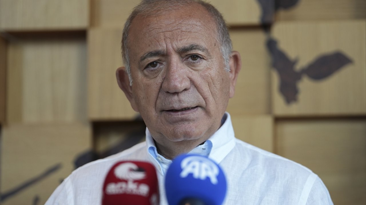 Oğhan'dan Gürsel Tekin'e suç duyurusu