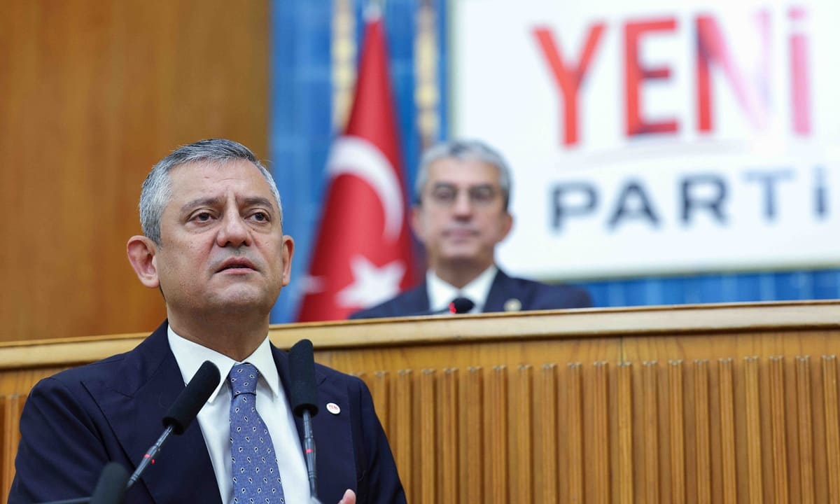 Özgür Özel 