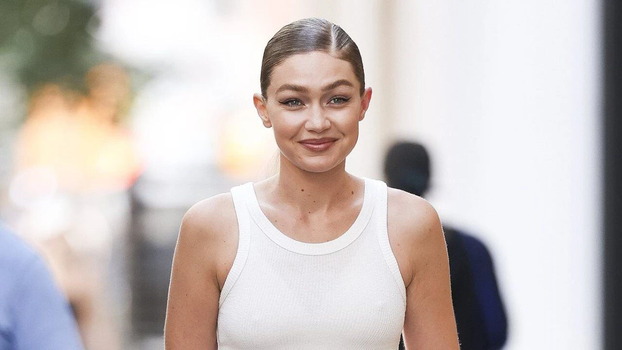 Gigi Hadid'den Jeffrey Epstein açıklaması: 