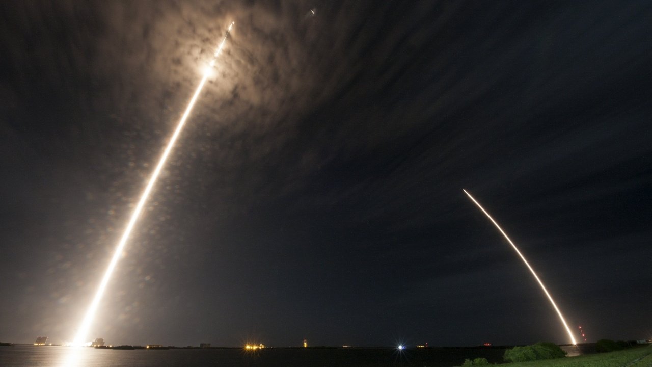 Ay'da yeni bir krater oluşacak! SpaceX roketi saatte 8 bin 700 kilometre hızla çarpacak!