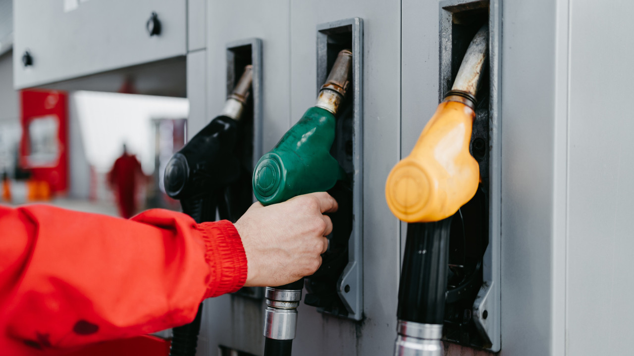 Akaryakıtta zam dalgası sürüyor! Benzine bir zam daha geliyor!