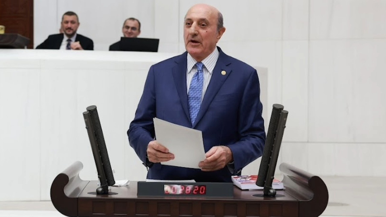 CHP’de Kritik Oylama Öncesi İlk Fire! İlhan Kesici “Hayır” Dedi!