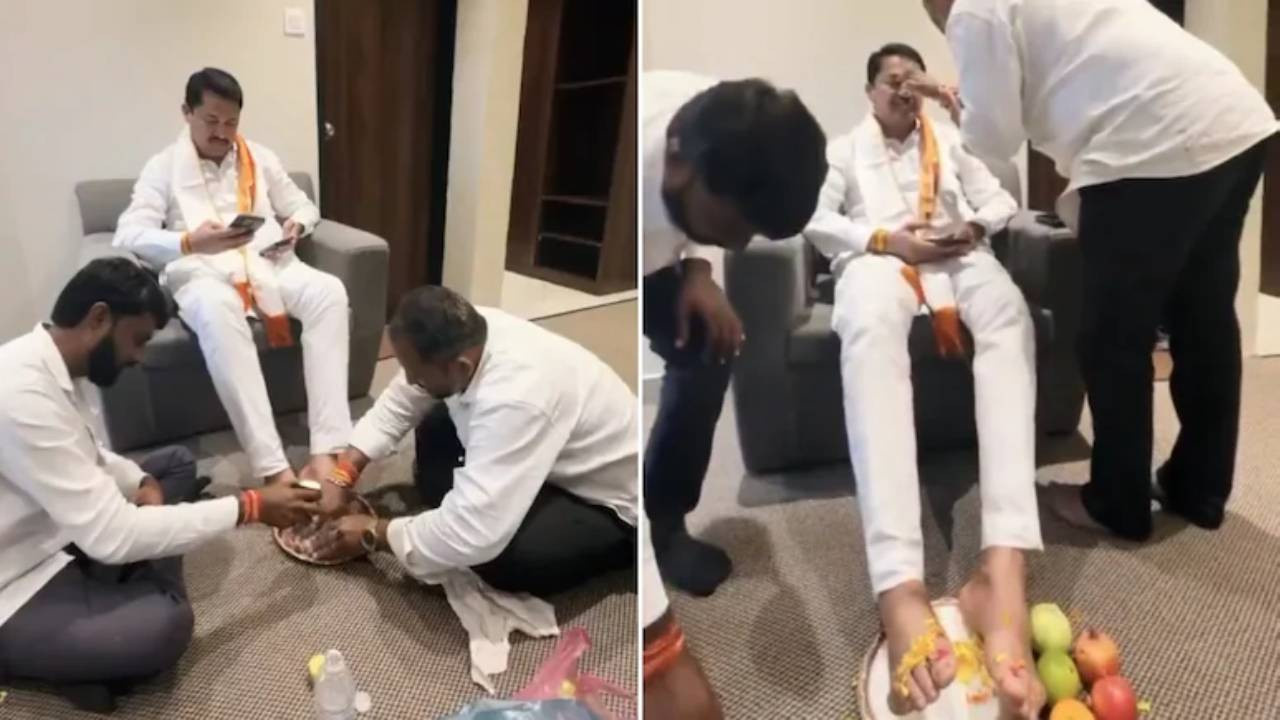 Parti liderine sıra dışı tören: Önünde diz çöküp ayaklarını sütle yıkadılar