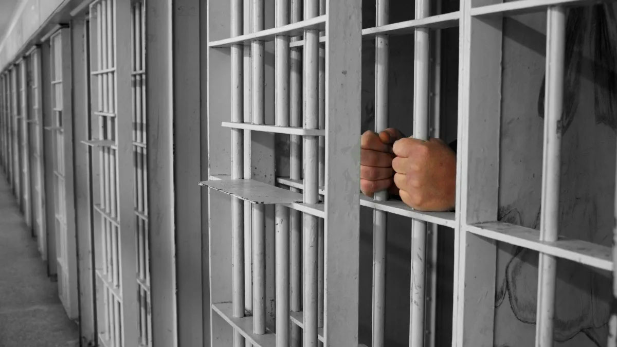 ABD’de Cezaevine Yıldırım Düştü: 16 Mahkum Yaralandı!