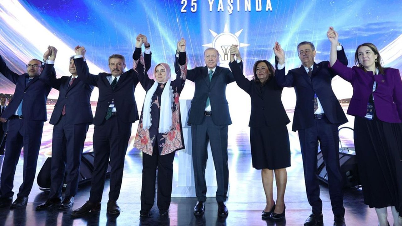 Ankara'da siyasi dengeleri değiştirecek iddia! 3 CHP'li başkan AK Parti'ye mi geçiyor?