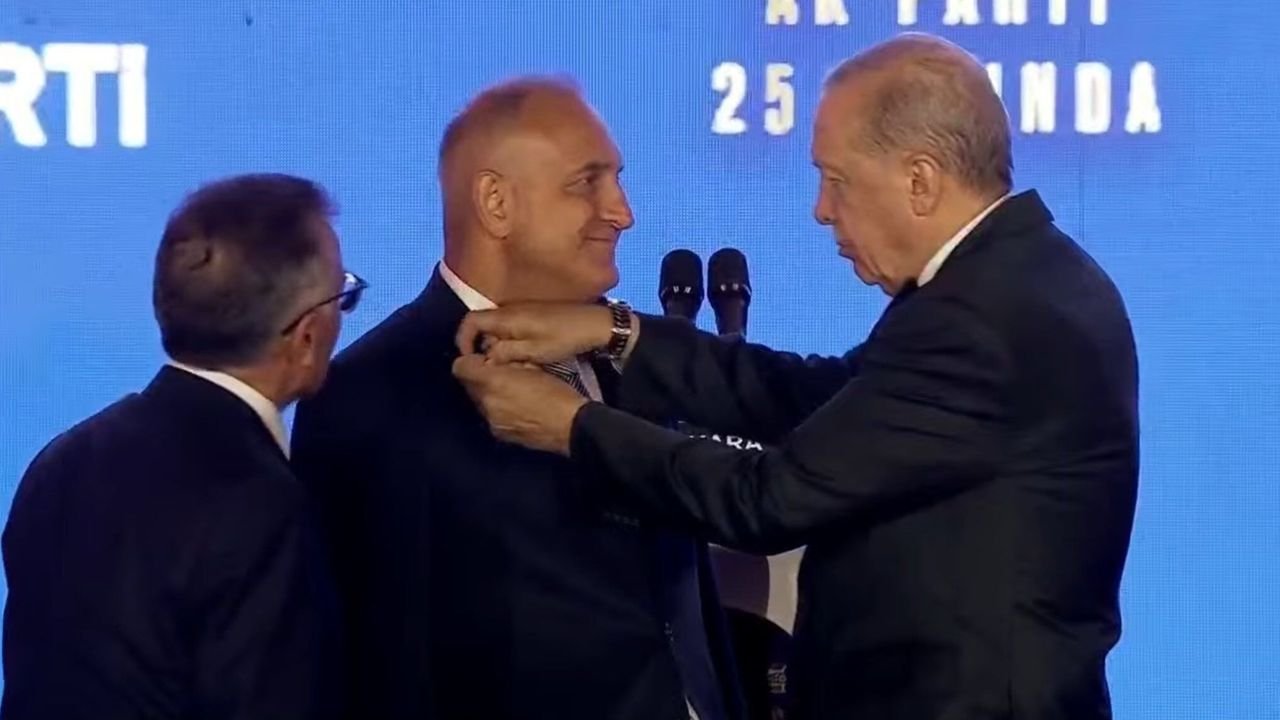 AKParti'ye geçen Ömer Karakaş neden İYİ Parti'den ayrıldığını açıkladı!