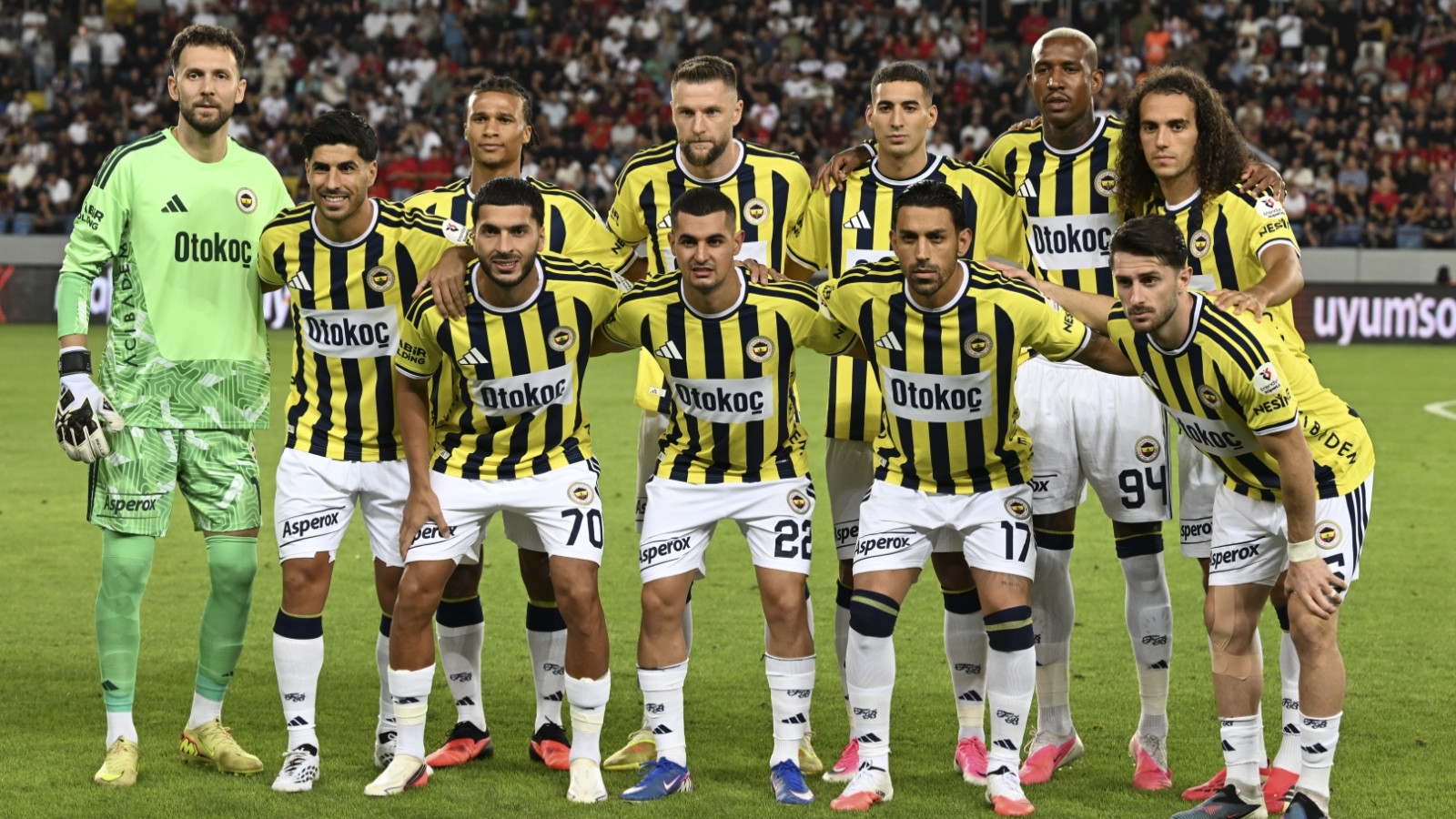 Fenerbahçe - Lyon Maçında İlk 11’ler Açıklandı! Sürpriz Tercihler!