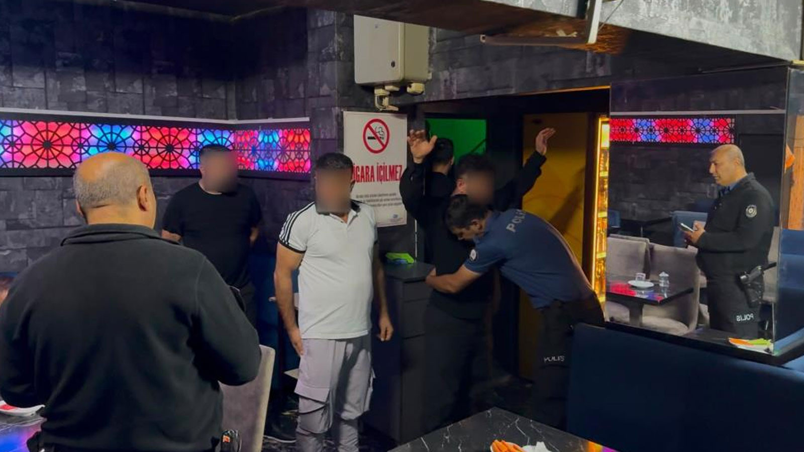 Ankara’da fuhuş ve insan ticareti operasyonu: 19 şüpheli tutuklandı!