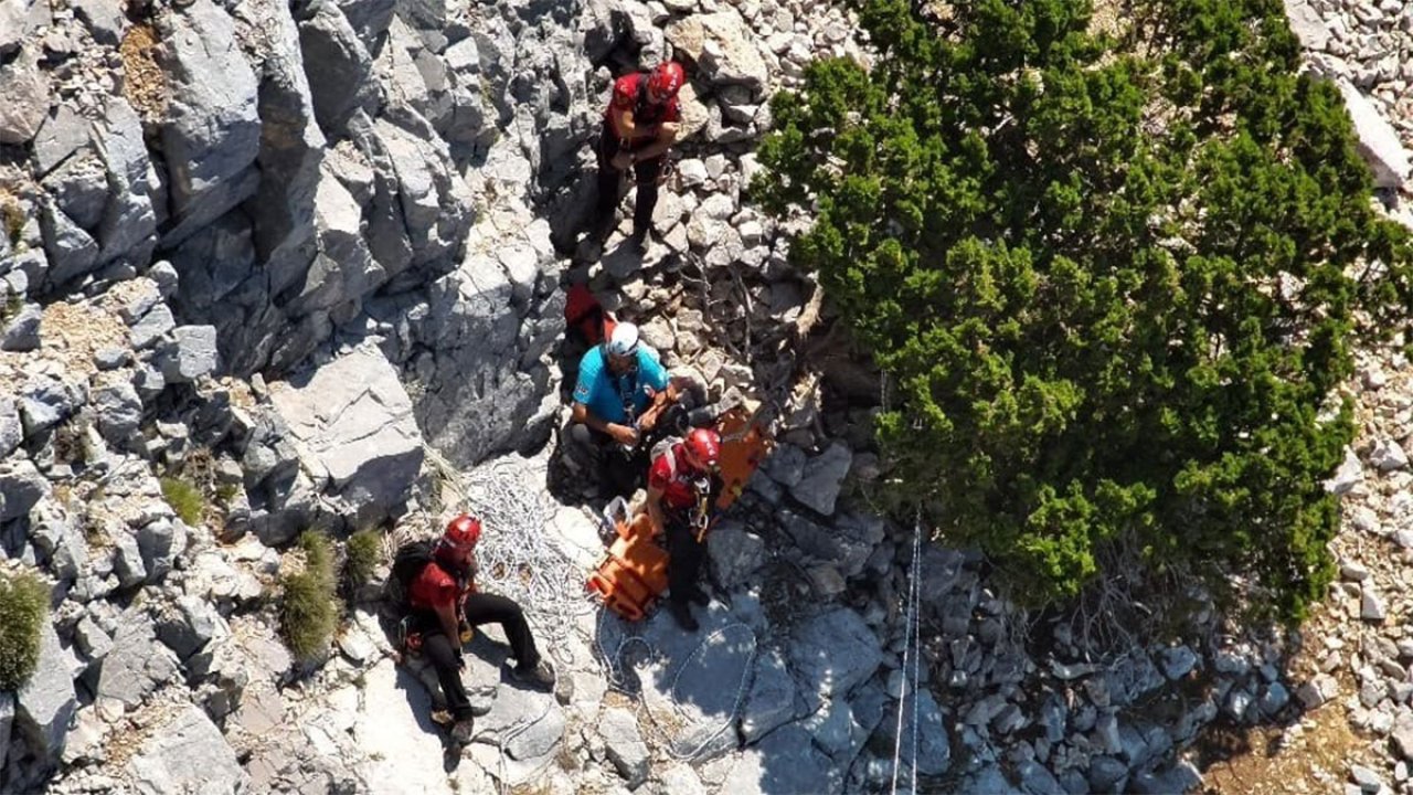 Ölüdeniz’de yamaç paraşütü faciası: 2 kişi hayatını kaybetti!