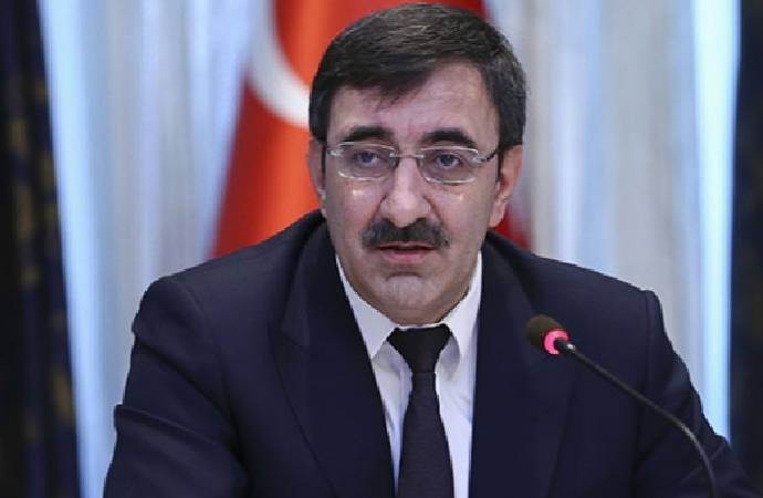 Bir hafta içinde dört test: AKP'li Yılmaz'ın koronavirüs testi pozitif çıktı