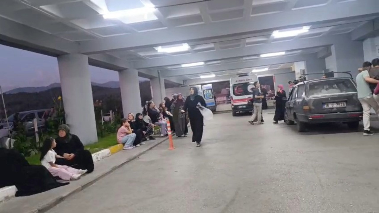Düğün yemeği sonrası panik! 84 kişi hastaneye kaldırıldı!