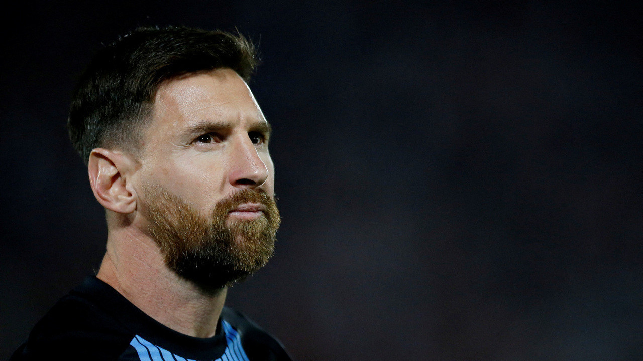 Messi'den futbol dünyasını şaşırtan karar: Milli takım kariyerini noktaladı!