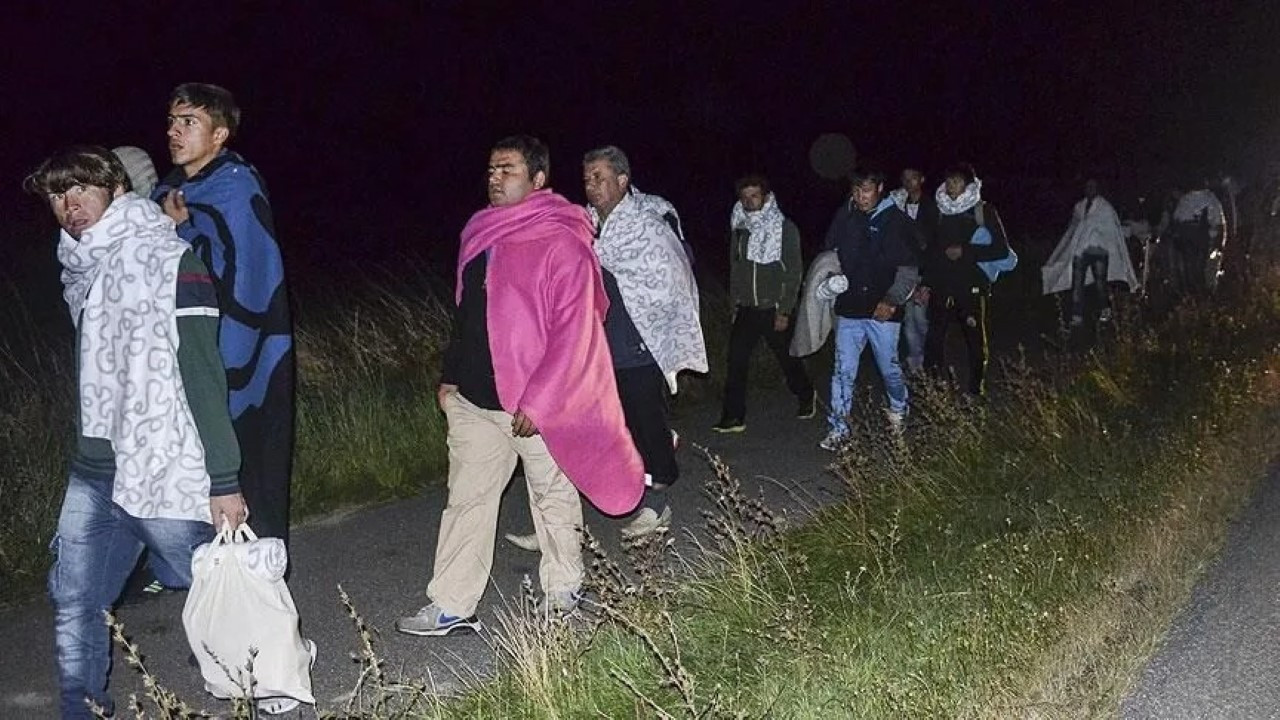 Sığınma başvuruları reddedildi, geri gönderilmeleri için hazırlık başladı!