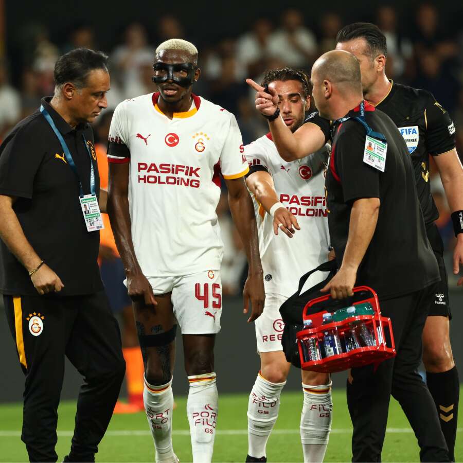 Victor Osimhen’in son durumu belli oldu! En kötü senaryo Okan Buruk’u şoke etti!