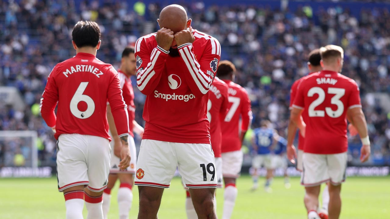 Manchester United’a 90+6’da büyük şok: Son saniyede galibiyeti kaçırdı!