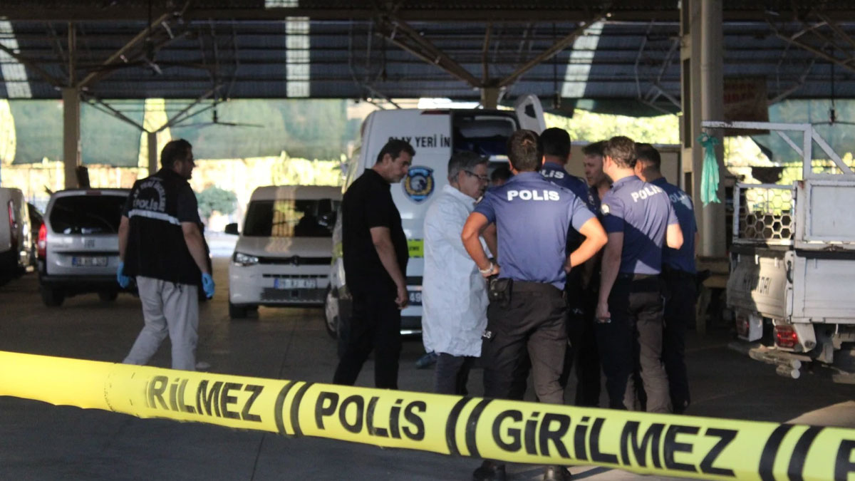 Okul Etrafında Pompalı Tüfekle Gezen 2 Kişiye Gözaltı!