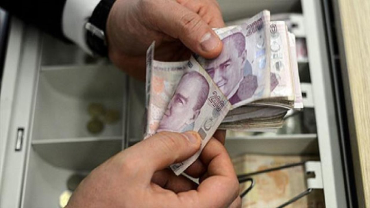 Memur maaşlarında yeni hesap! 2027 Ocak’ta en düşük maaş 75 bin lirayı aşacak!