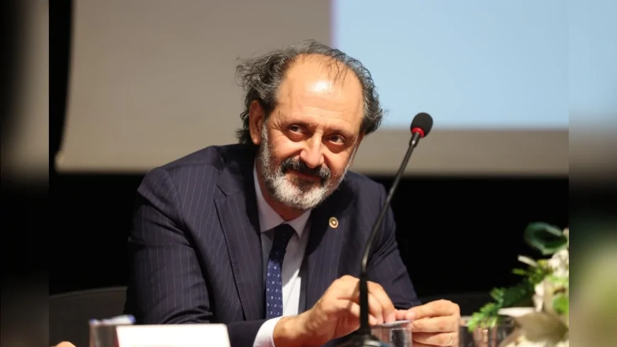 AK Parti’li vekilden Meclis’te İzmir Marşı göndermesi: “Safları sıklaştırın”