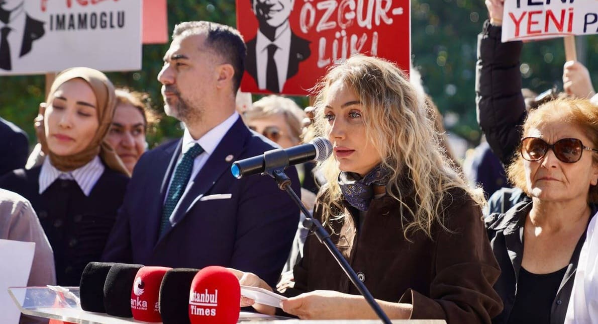 Dilek İmamoğlu: “Diken üstünde yaşayan bir topluma dönüştük”