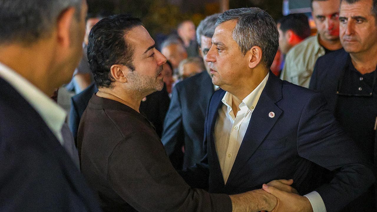 Özgür Özel, Atilla Taş'ın kızının kaybından dolayı taziye ziyaretinde bulundu