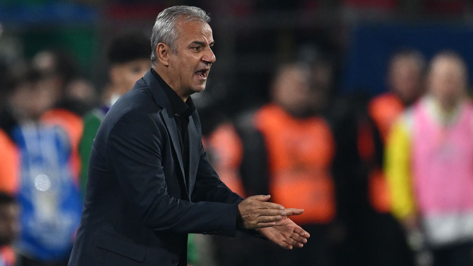 İsmail Kartal’dan Aston Villa mesajı! “Konsantrasyonumuzu o maça çevireceğiz”