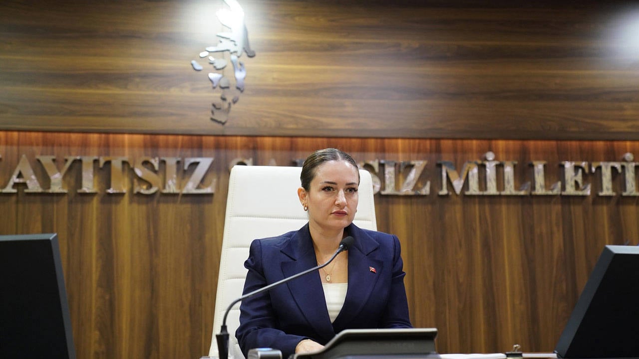 AK Parti’ye katılacağı iddia edilmişti: Büşra Özdemir’den iddialara yanıt geldi