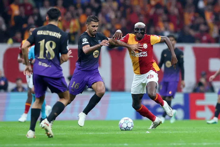 Galatasaray, Şampiyonlar Ligi'nde Barcelona'yı konuk ediyor