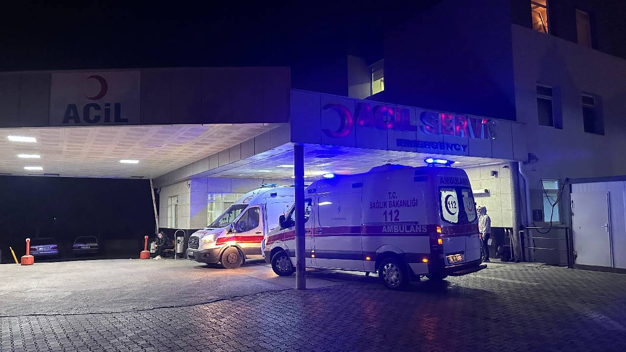 İzmir’de gıda zehirlenmesi şüphesi: 80 işçi hastane kaldırıldı