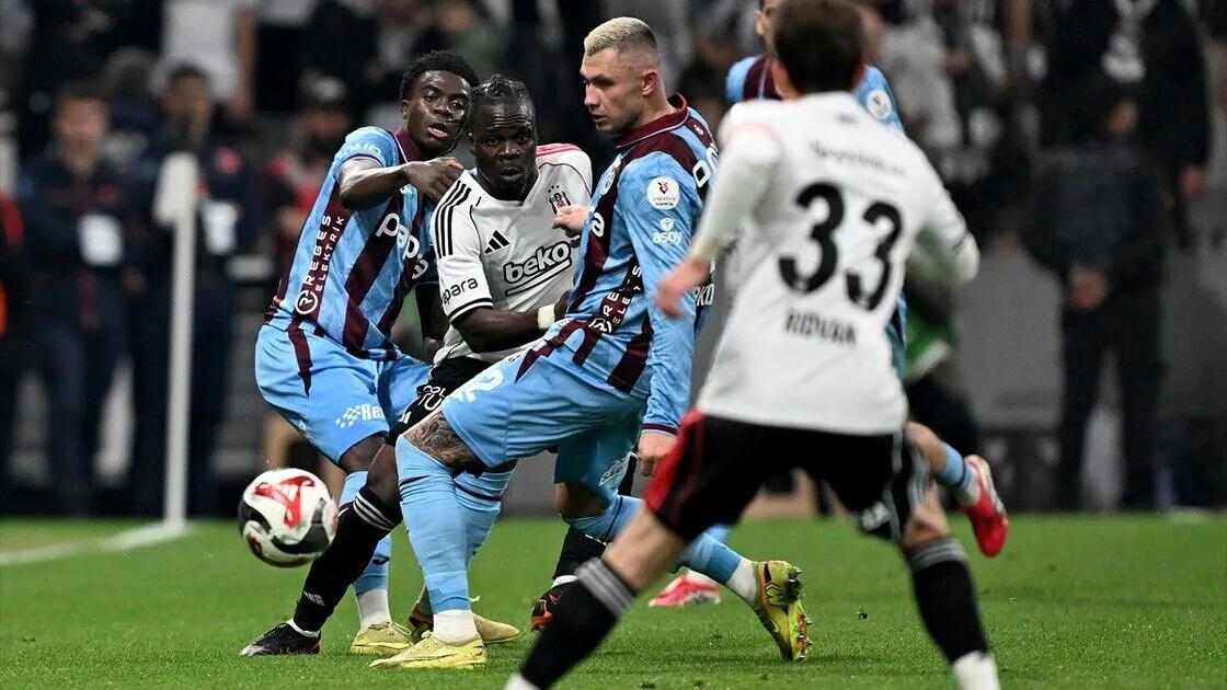 Trabzonspor ile Beşiktaş arasındaki deplasman yasağı sona erdi