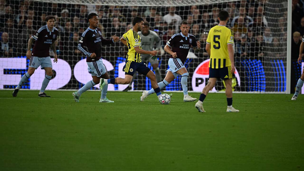 Ümit Özat'tan Fenerbahçe'ye sert eleştiri: 
