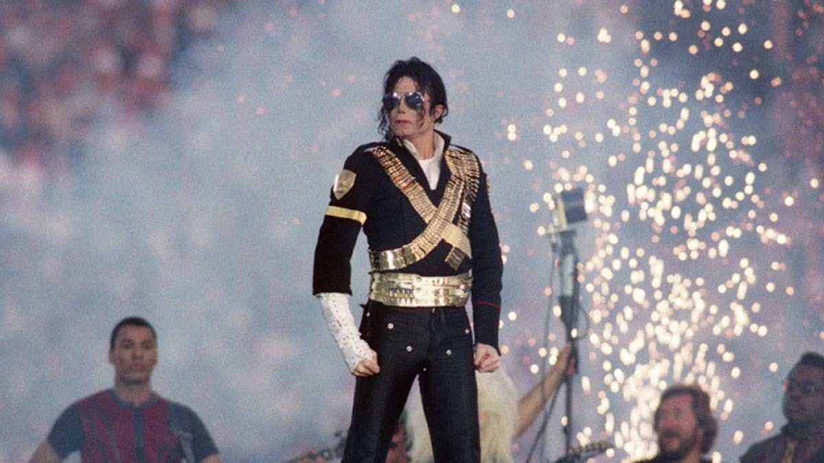 17 Yıl Önce Hayatını Kaybeden Michael Jackson, Yaşayan Yıldızları Geride Bıraktı!
