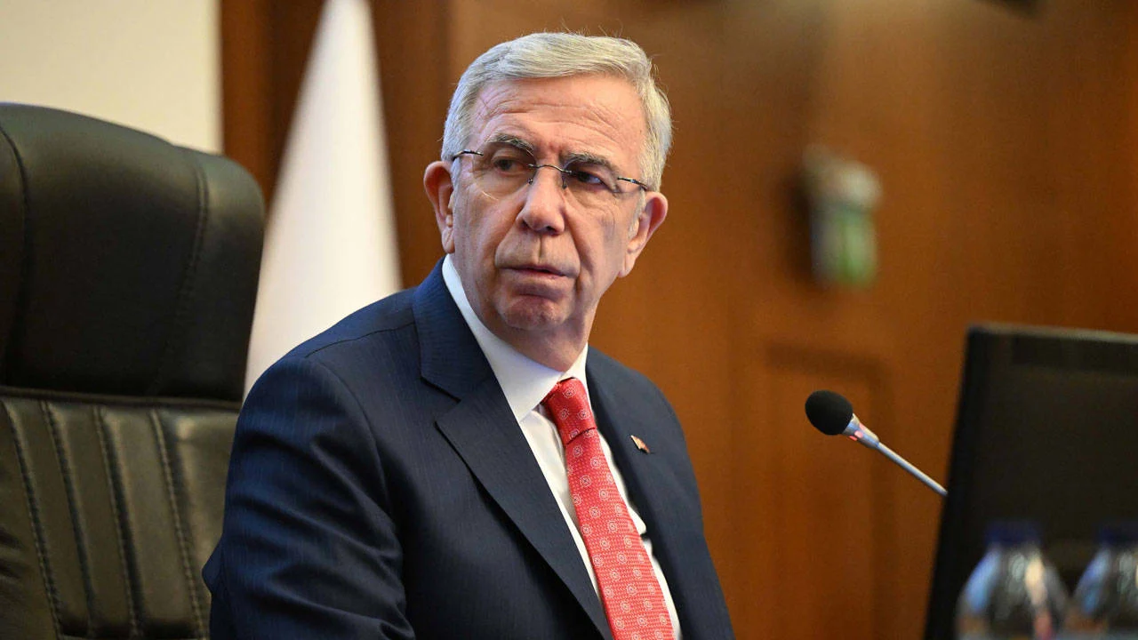 Mansur Yavaş'tan parti değiştiren belediye başkanlarına sandık uyarısı: 