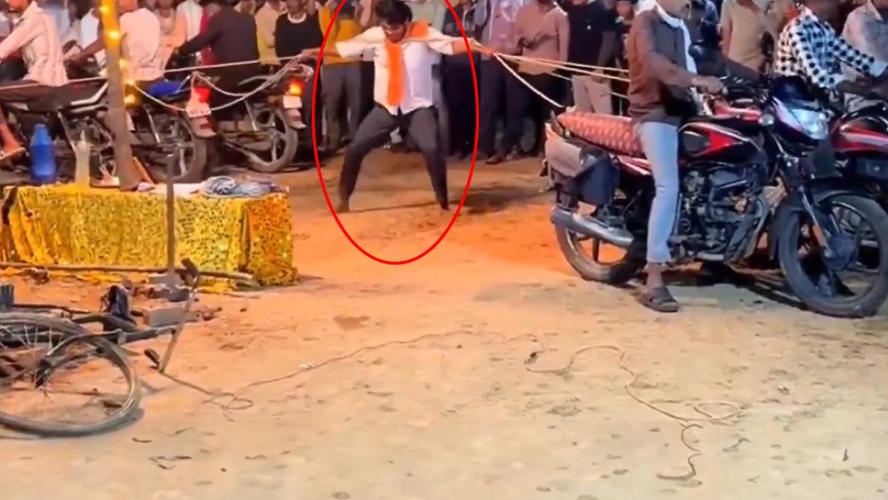 Herkes nefesini tutup izledi! Tehlikeli gösterinin sonu korkunç bitti!