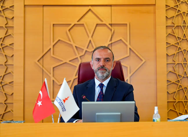Sancaktepe Belediye Başkanı Alper Yeğin AKP'ye geçmeyecek