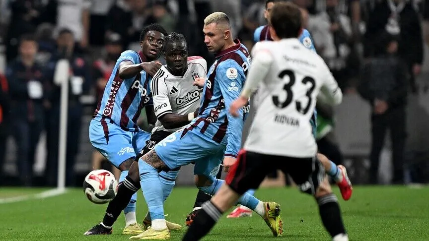 Trabzonspor-Beşiktaş derbisi öncesi sakatlık şoku: 10 futbolcu sahada yok!