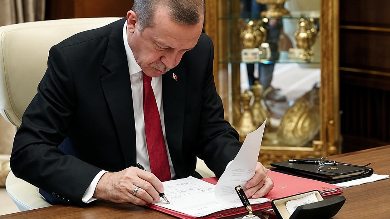 5 Bakanlıkta Kritik Atamalar: Üst Düzey Kadrolarda Dikkat Çeken Değişiklikler!
