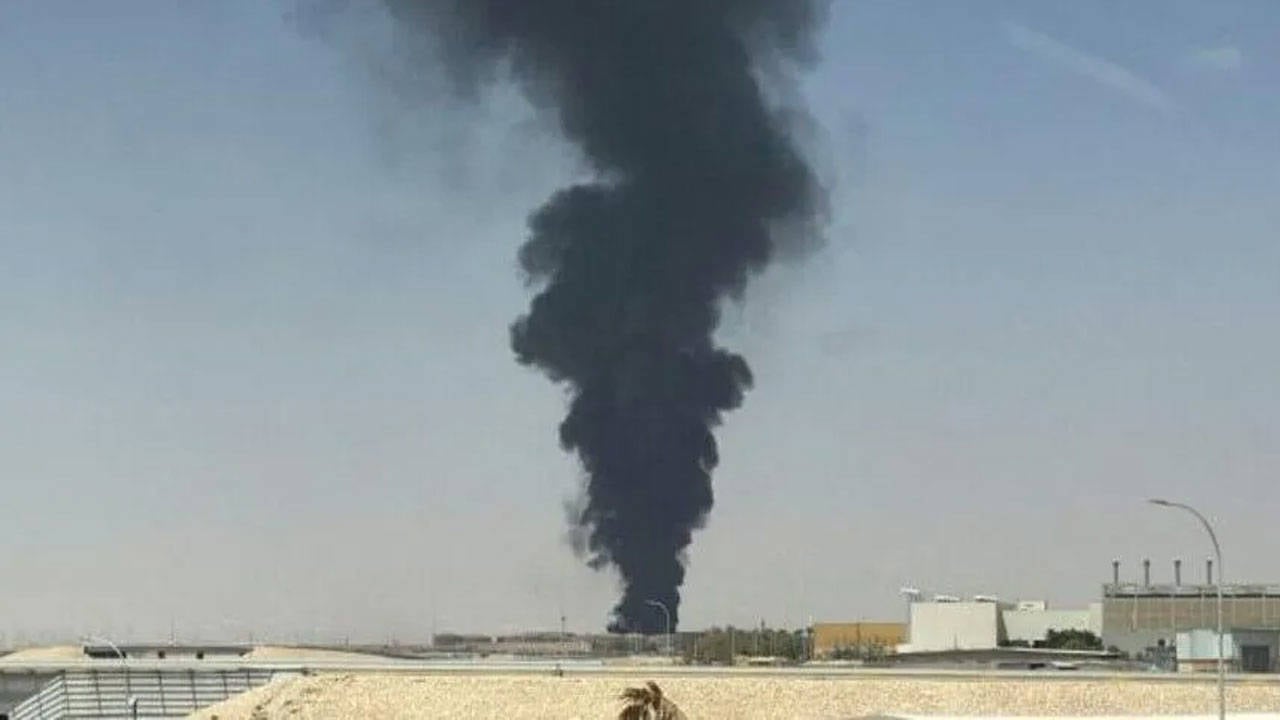 Riyad'da patlama sesleri duyuldu