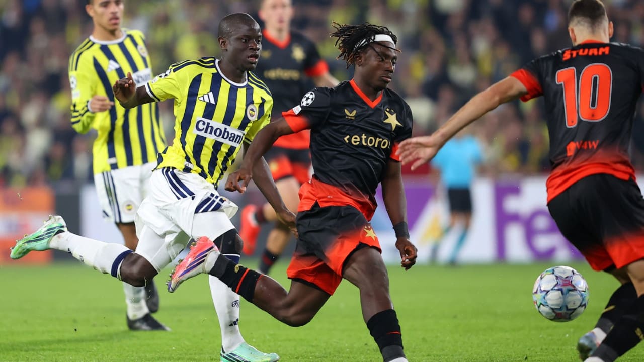 Fenerbahçe'den 14 yıl sonra bir ilk! Slavia Prag ise 19 yıl bekledi