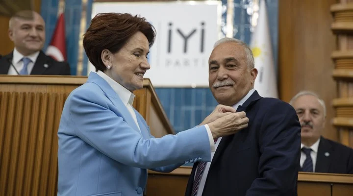Ahmet Eşref Fakıbaba, İYİ Parti’den ve milletvekilliğinden istifa etti