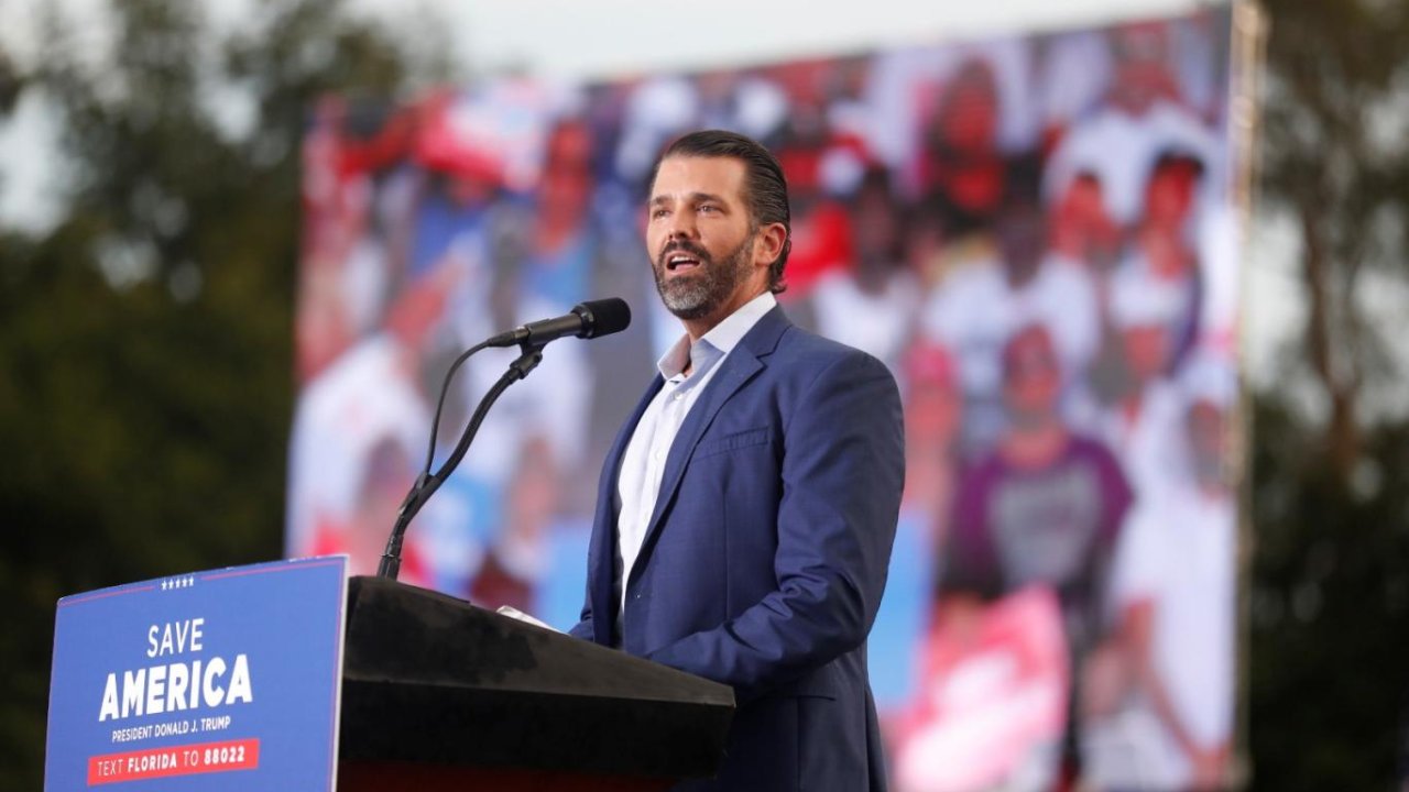 Donald Trump Jr.'dan Babasına İran Uyarısı: Savaşa Karşı Çıktığı İddia Edildi!