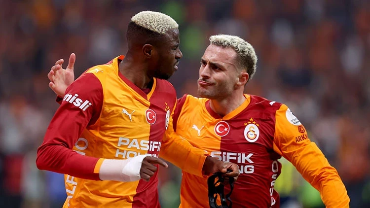Galatasaray'da soyunma odası karıştı! Osimhen ile Barış Alper Yılmaz karşı karşıya geldi