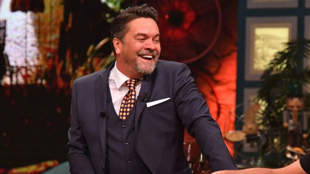 Beyaz Show geri dönüyor! Yayın tarihi, kanalı ve konukları belli oldu