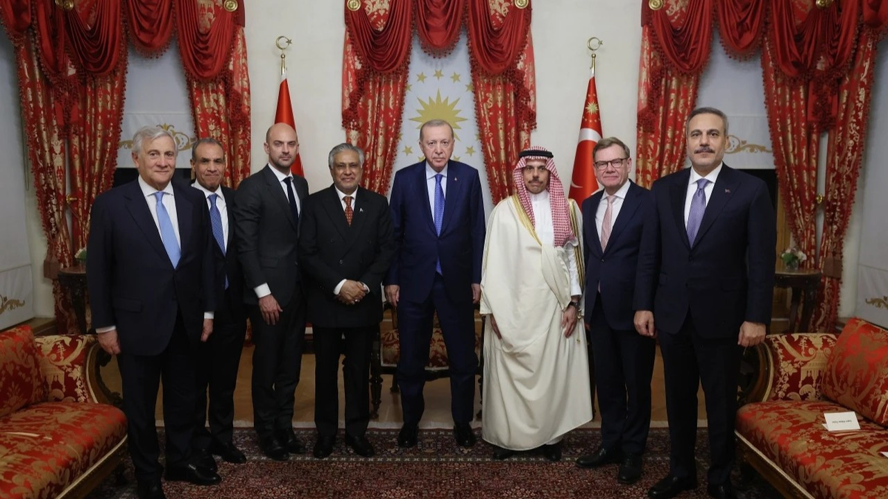 Cumhurbaşkanı Erdoğan, R4+E3 dışişleri bakanlarını kabul etti