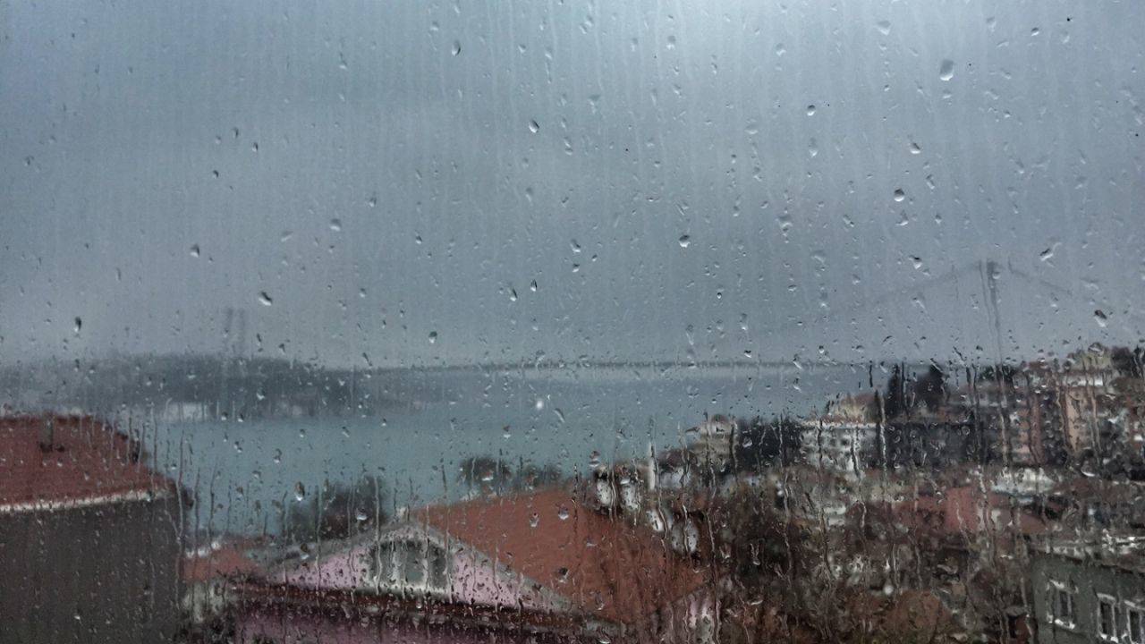 Meteoroloji Gün Verdi: İstanbul Dahil Birçok İl İçin Kuvvetli Yağış Uyarısı!