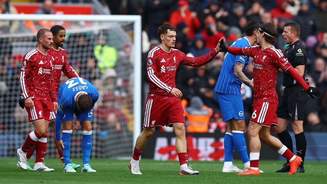 Liverpool’dan Brighton’a 2 gollü darbe! Ferdi Kadıoğlu sakatlanarak oyundan çıktı
