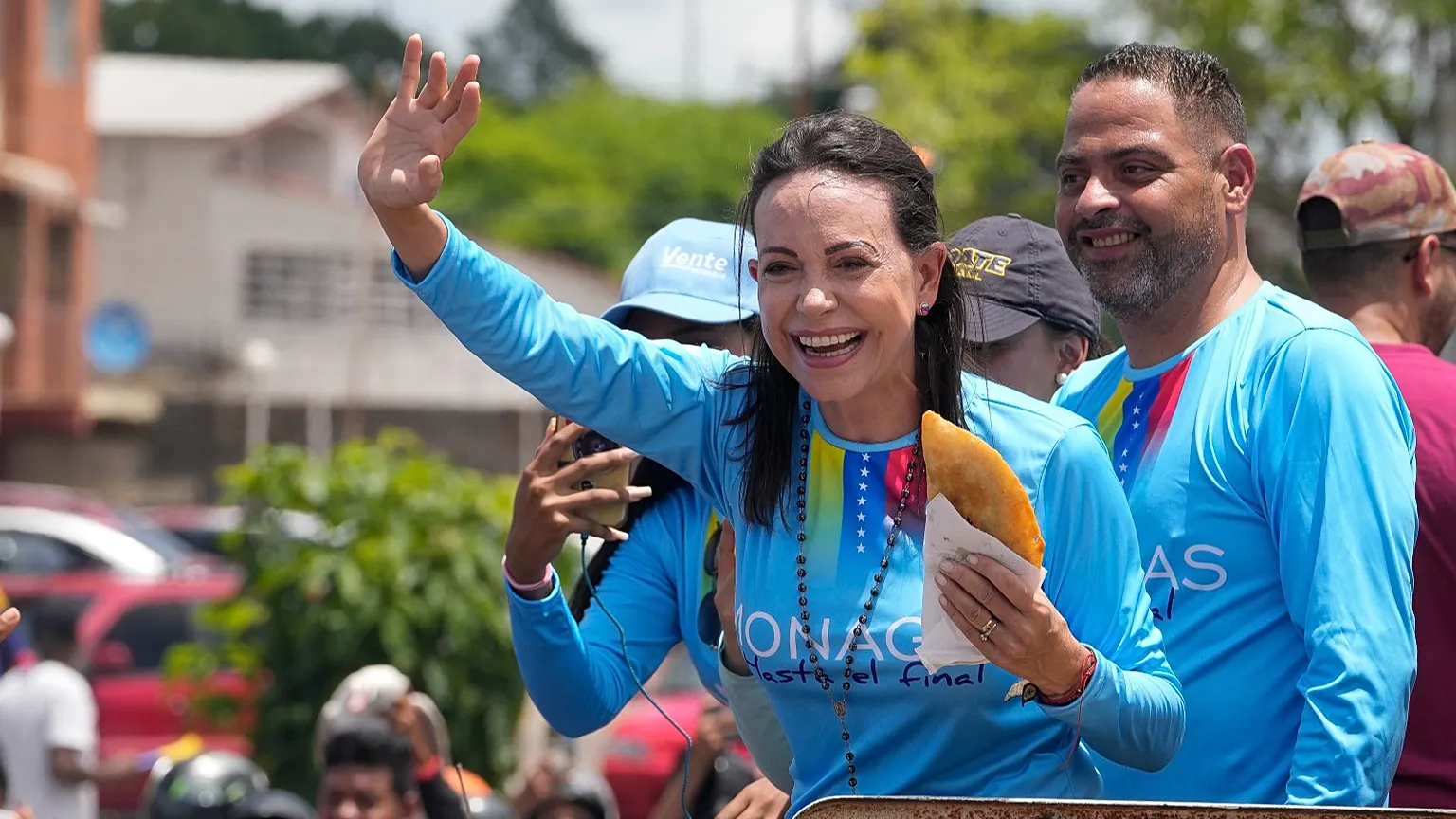 Venezuela'da siyasi gelişme: Maria Corina Machado ülkesine döndü